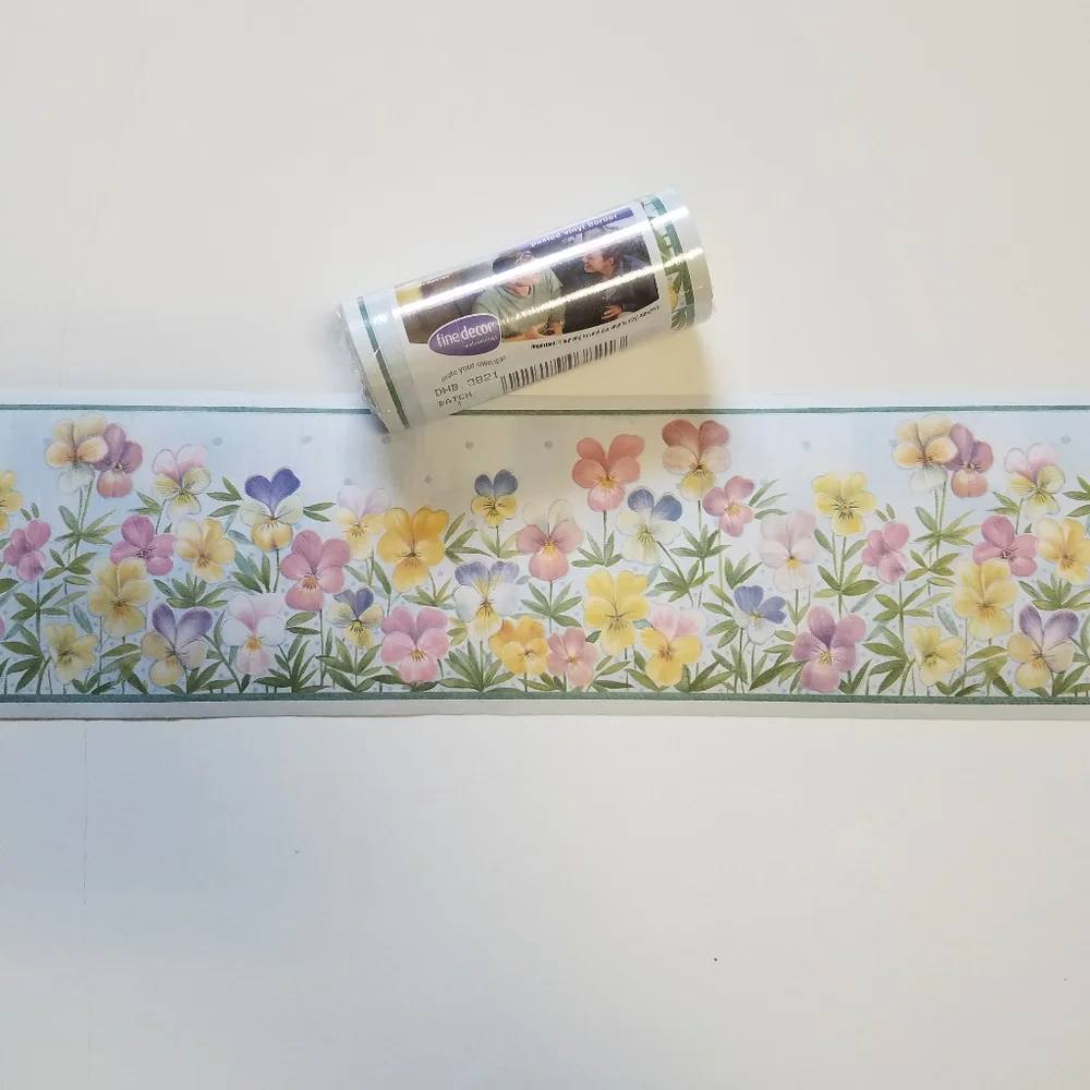 Wallpaper Border Pastel Pansy Violet Trail